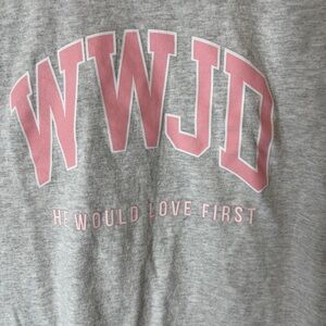 Gildan Ultra Cotton Gray Tee with Pink WWJD Design